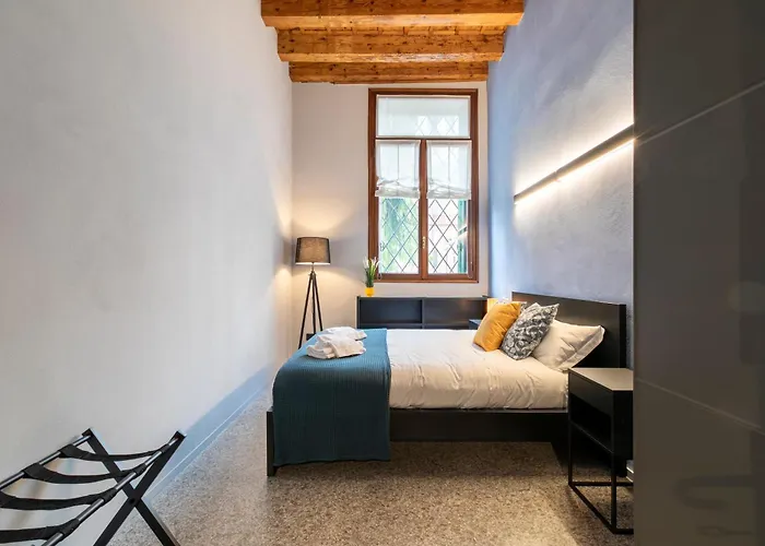 Duomo5 Flat - Centro Storico Apartmán Vicenza