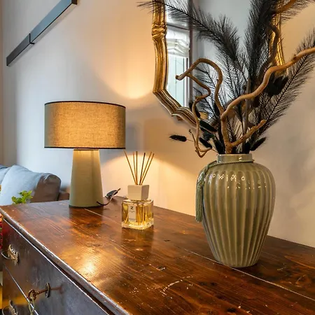 Duomo5 Flat - Centro Storico דירה *